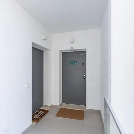 アパート Stunning 3 Bdr Flat W/ Rooftop Pool By Lovelystay