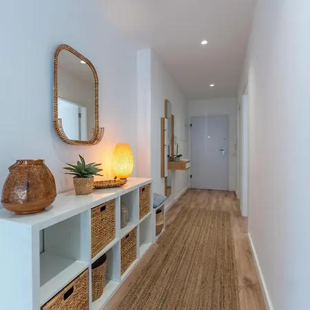 アパート Stunning 3 Bdr Flat W/ Rooftop Pool By Lovelystay